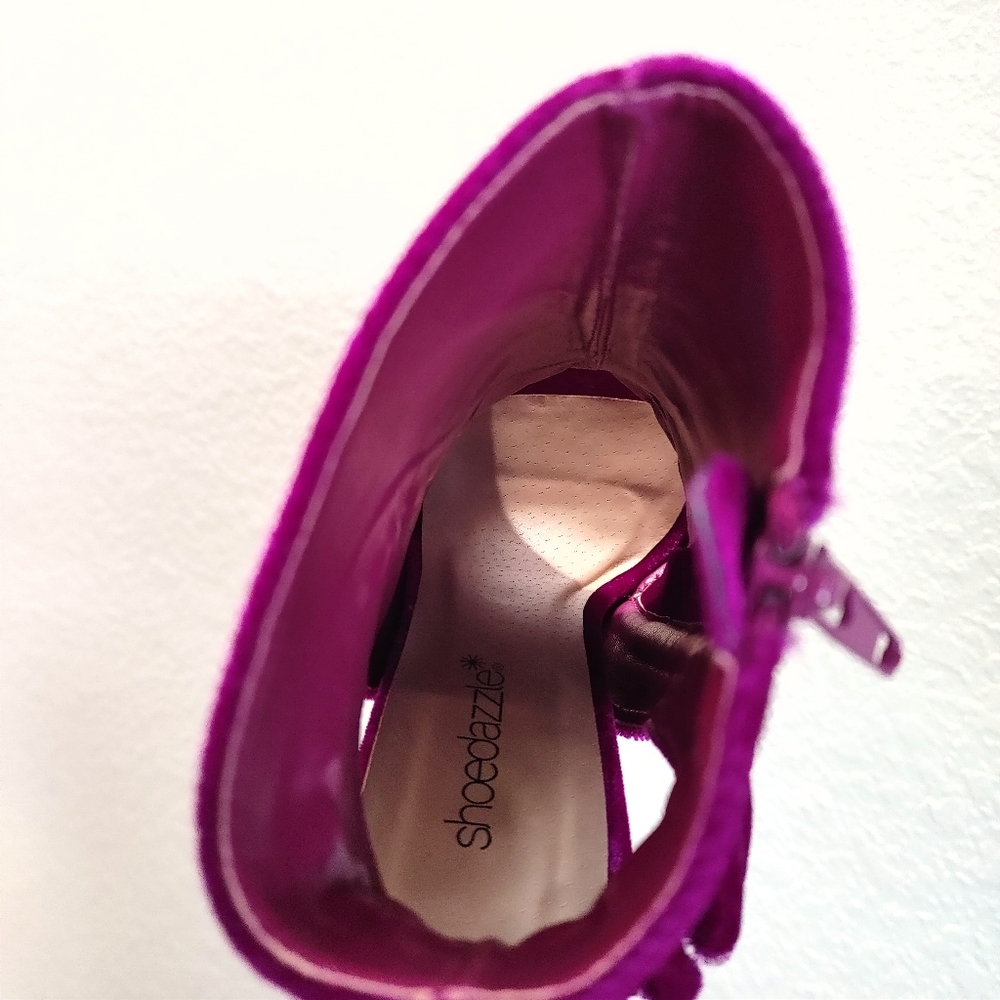 Velvet Ruffled Booties - Picture 8 of 15